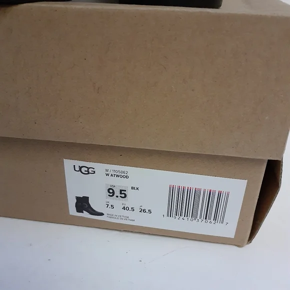 UGG Atwood Boots Sz 9.5 - Picture 8 of 11